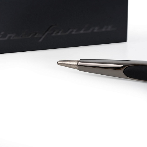 Вечная ручка Pininfarina Cambiano Black Edition